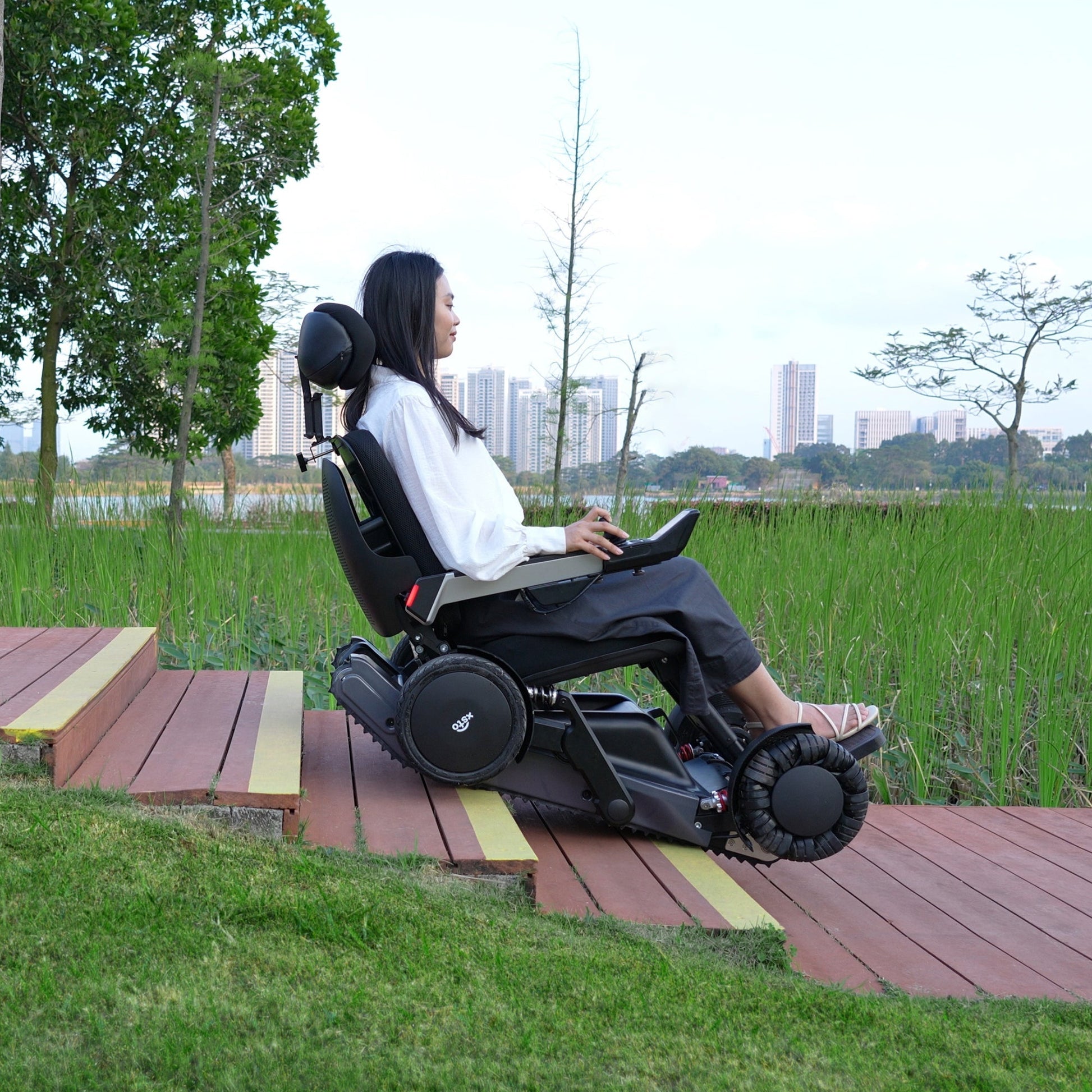 TerraGlide X12 travelling over uneven outdoor paths
